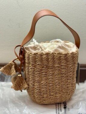 Universal Thread Straw Drawstring Bucket Handbag NWT